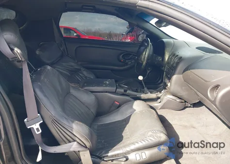 2000 Pontiac Firebird Trans Am z USA, uszkodzony, nr VIN 2G2FV22G7Y2129000